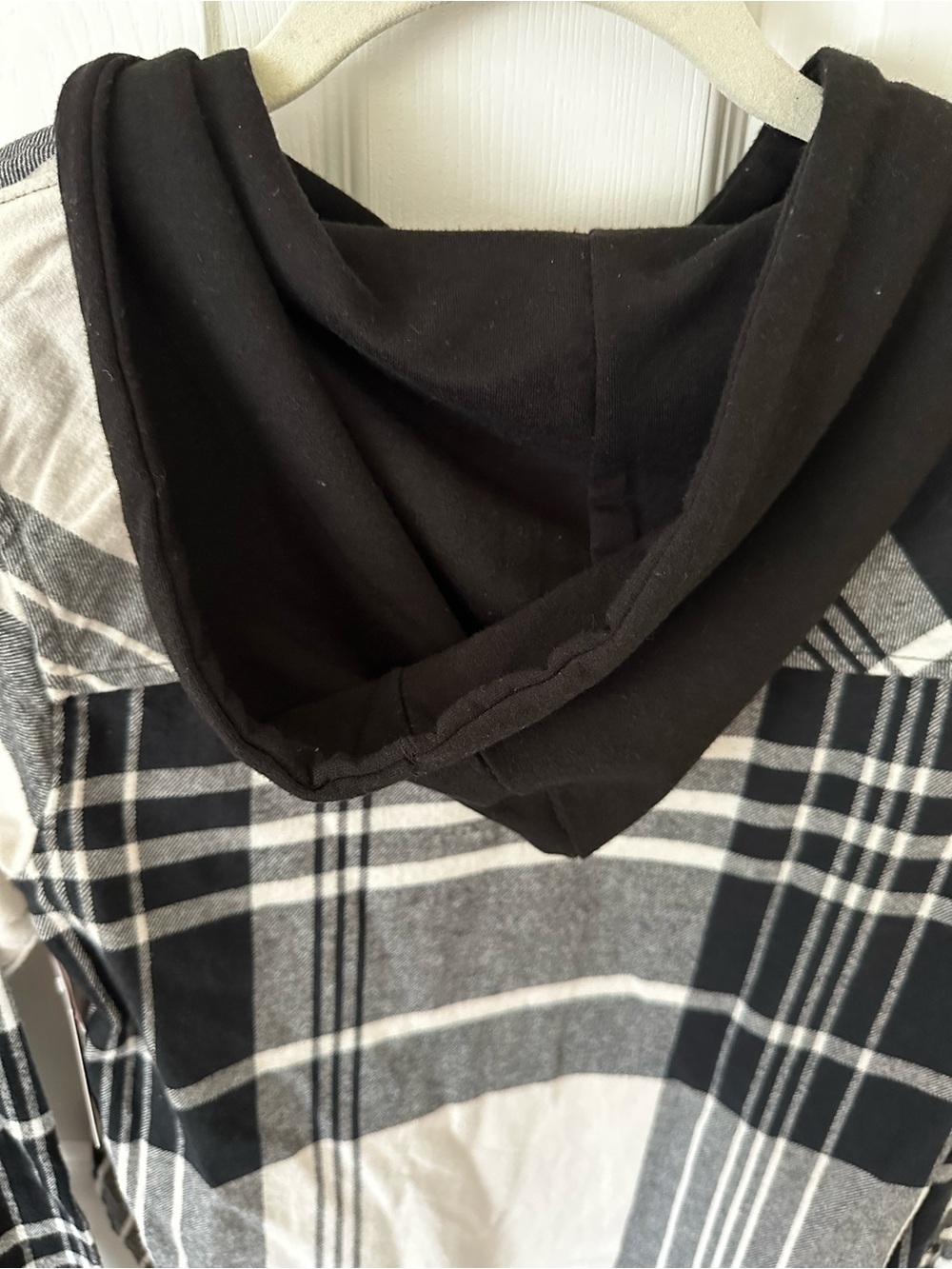 NWT SO Juniors XS Black and White Plaid Shrunken Shirt Hooded - Picture 7 of 16